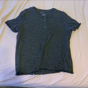 AMERICAN EAGLE CROP TOP SIZE M GENTLY USED